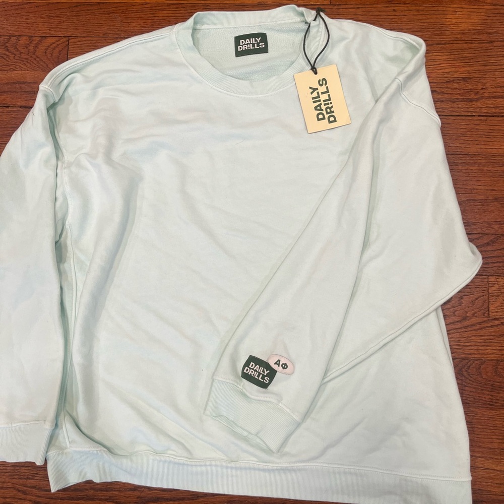 DAILY DRILLS CREWNECK